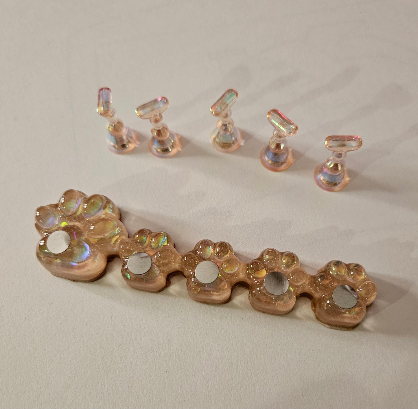 Nail art holder/display stand. Cat paw design