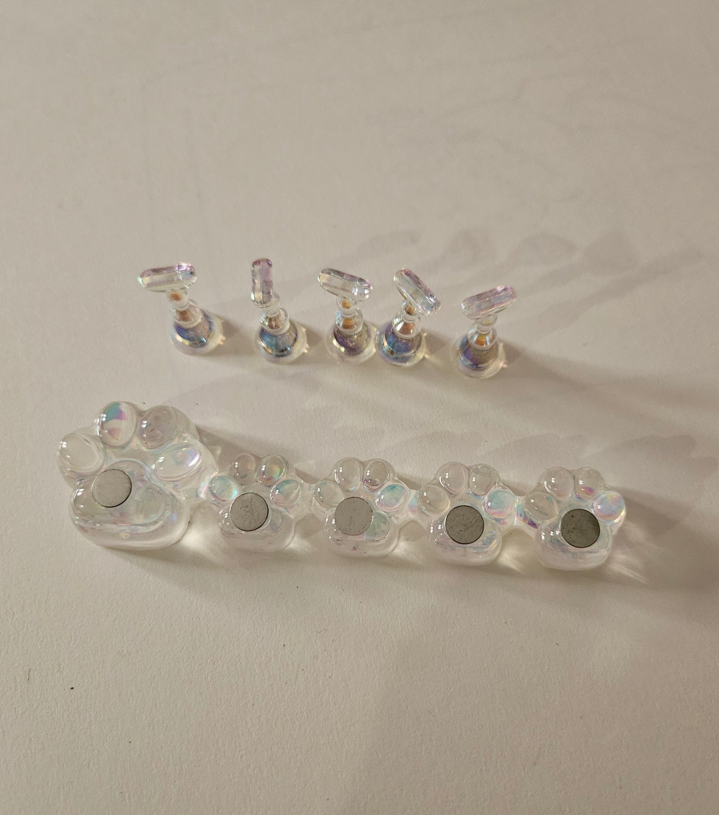 Nail art holder/display stand. Cat paw design