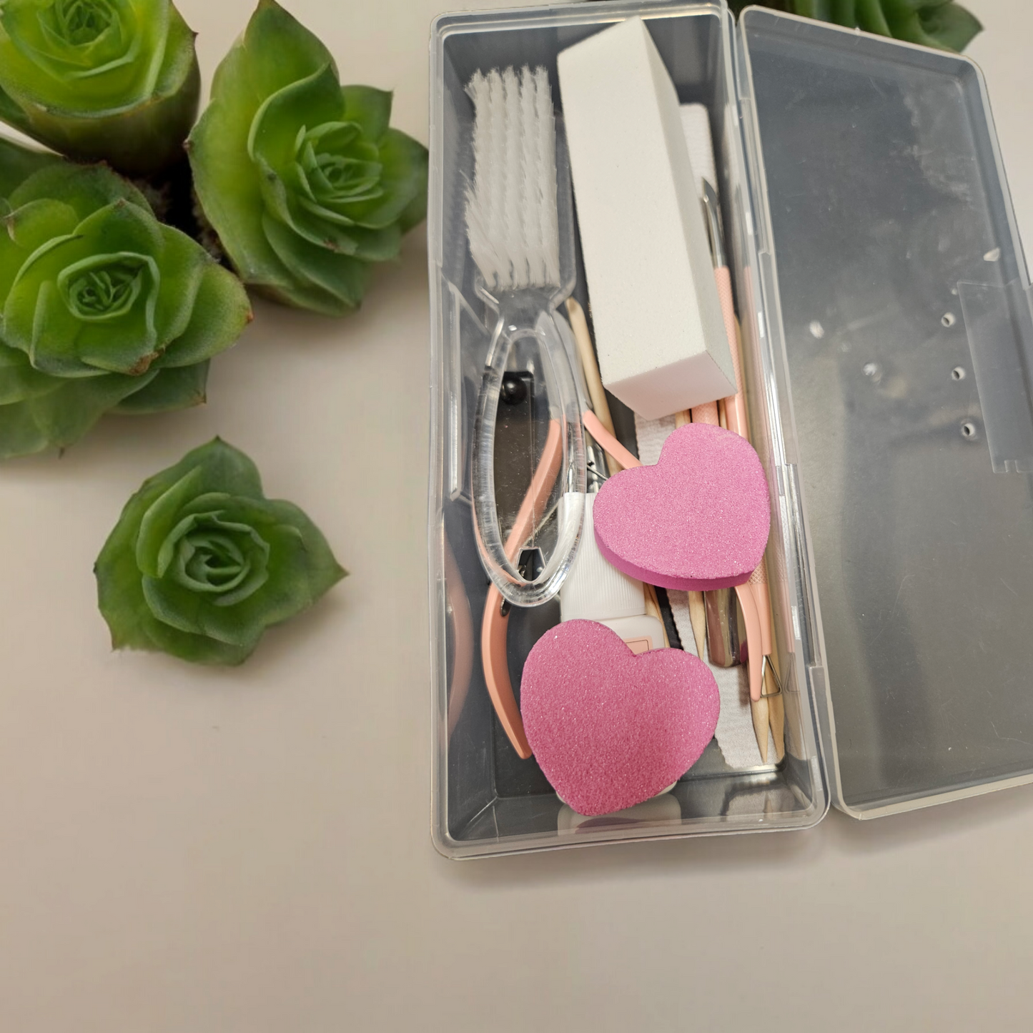 Manicure kit