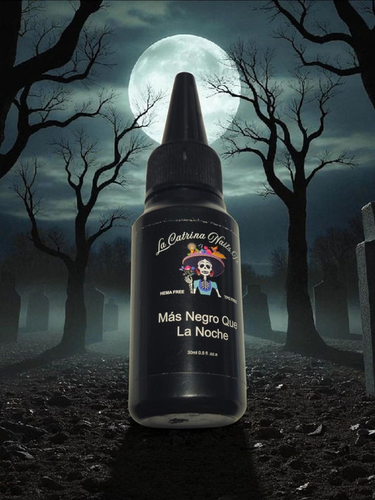 30ML Bottle of Mas Negro Que La Noche