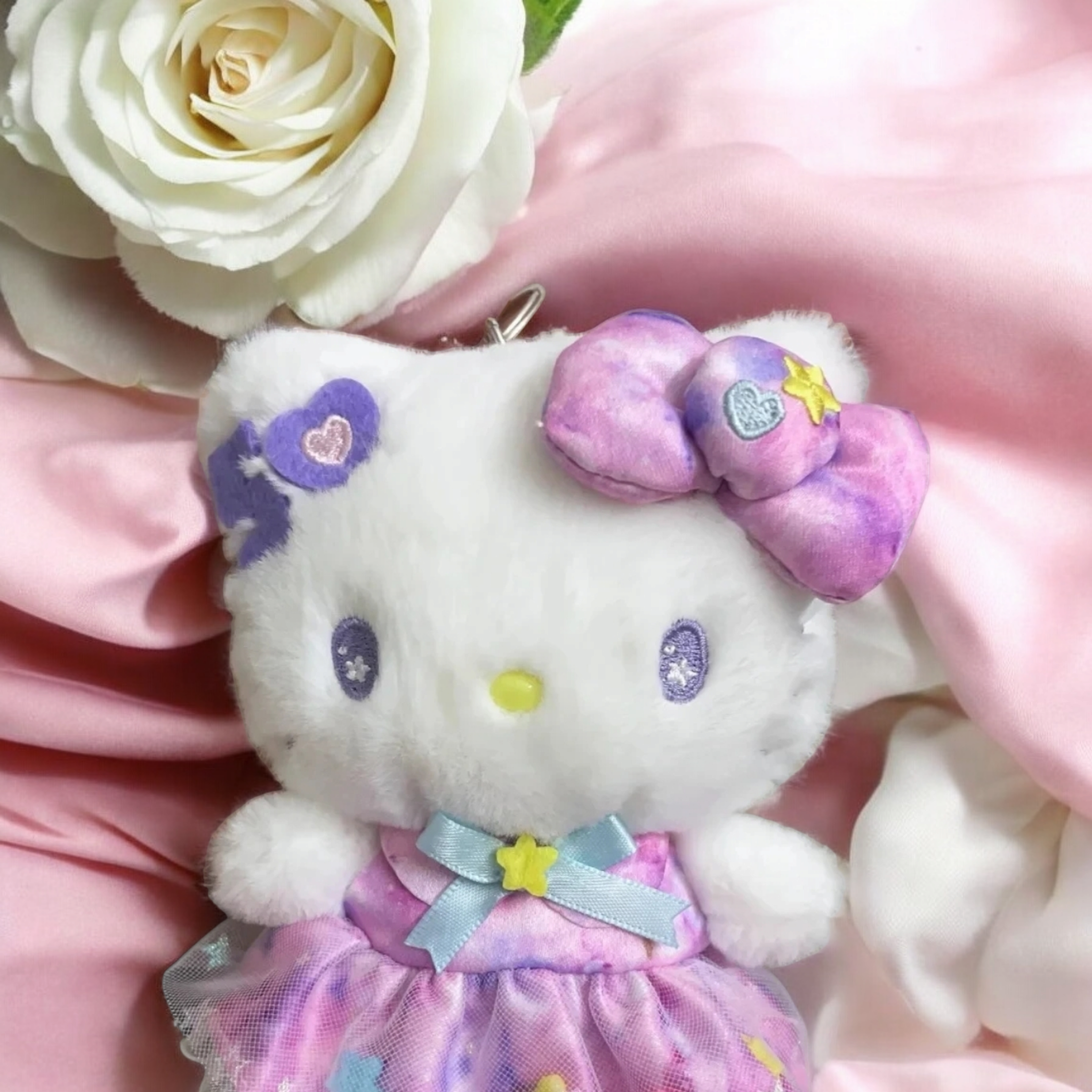 Llavero de peluche del 50.º aniversario de Hello Kitty