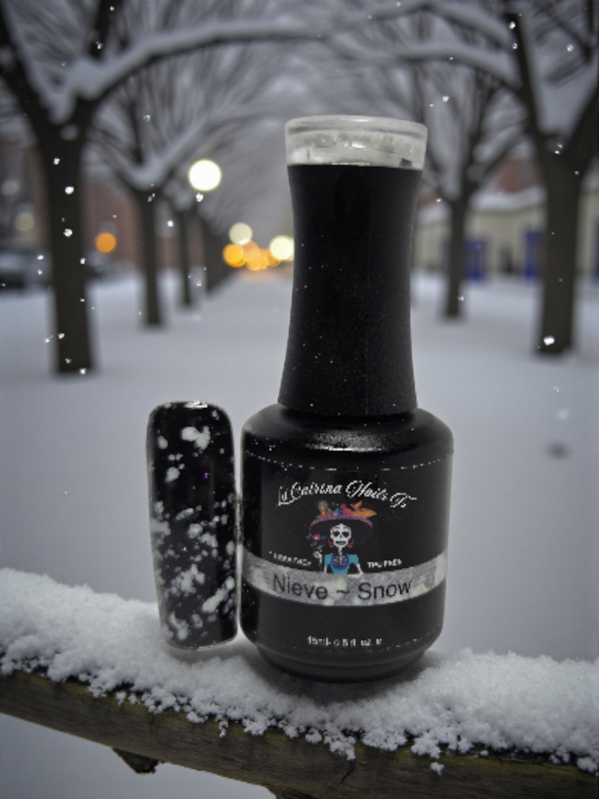 Snow ~ Nieve Top Coat