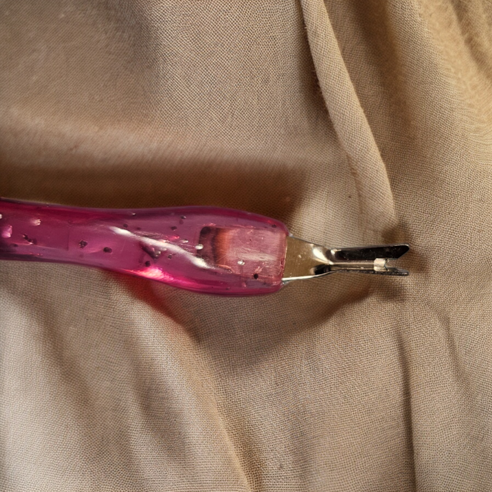 Dead skin remover fork