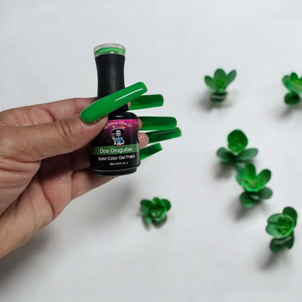 La Catrina Nails.Tx~ Primavera Collection ~ Dos Oruguitas / Spring Green